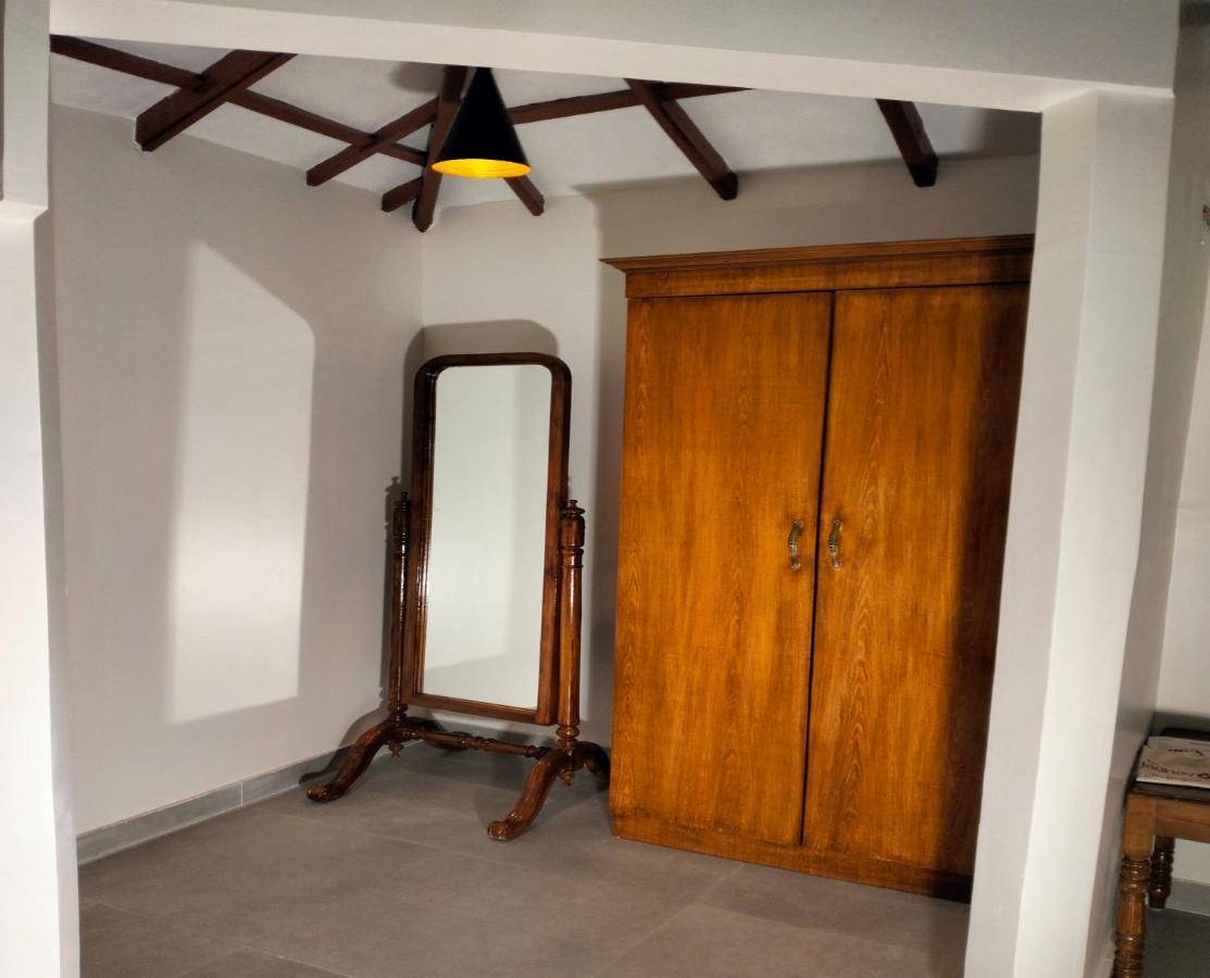 Sasvad Fort Jadhavgadh -A Gadh Heritage Hotel מראה חיצוני תמונה