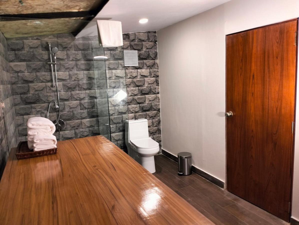 Sasvad Fort Jadhavgadh -A Gadh Heritage Hotel מראה חיצוני תמונה