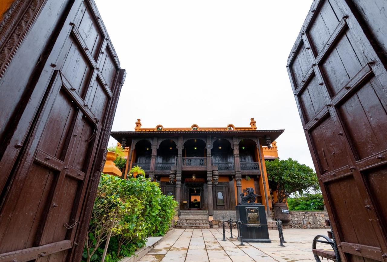 Sasvad Fort Jadhavgadh -A Gadh Heritage Hotel מראה חיצוני תמונה