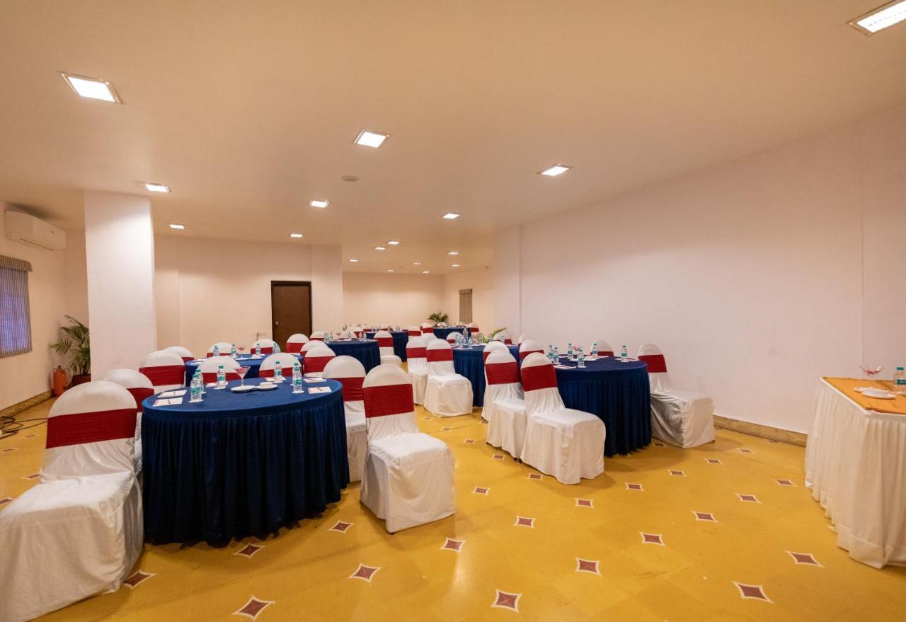Sasvad Fort Jadhavgadh -A Gadh Heritage Hotel מראה חיצוני תמונה