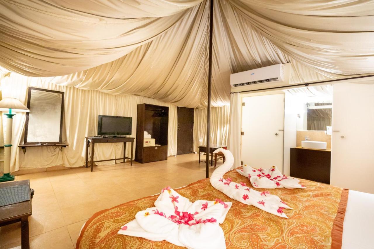 Sasvad Fort Jadhavgadh -A Gadh Heritage Hotel מראה חיצוני תמונה